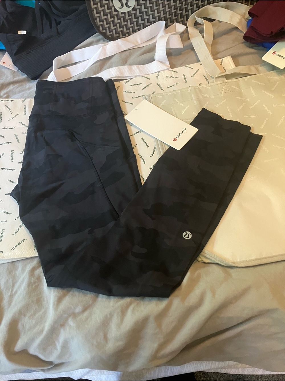 NWT Lululemon Fast and Free High-Rise Tight 25", Sz 6, Heritage 365 Camo Coal